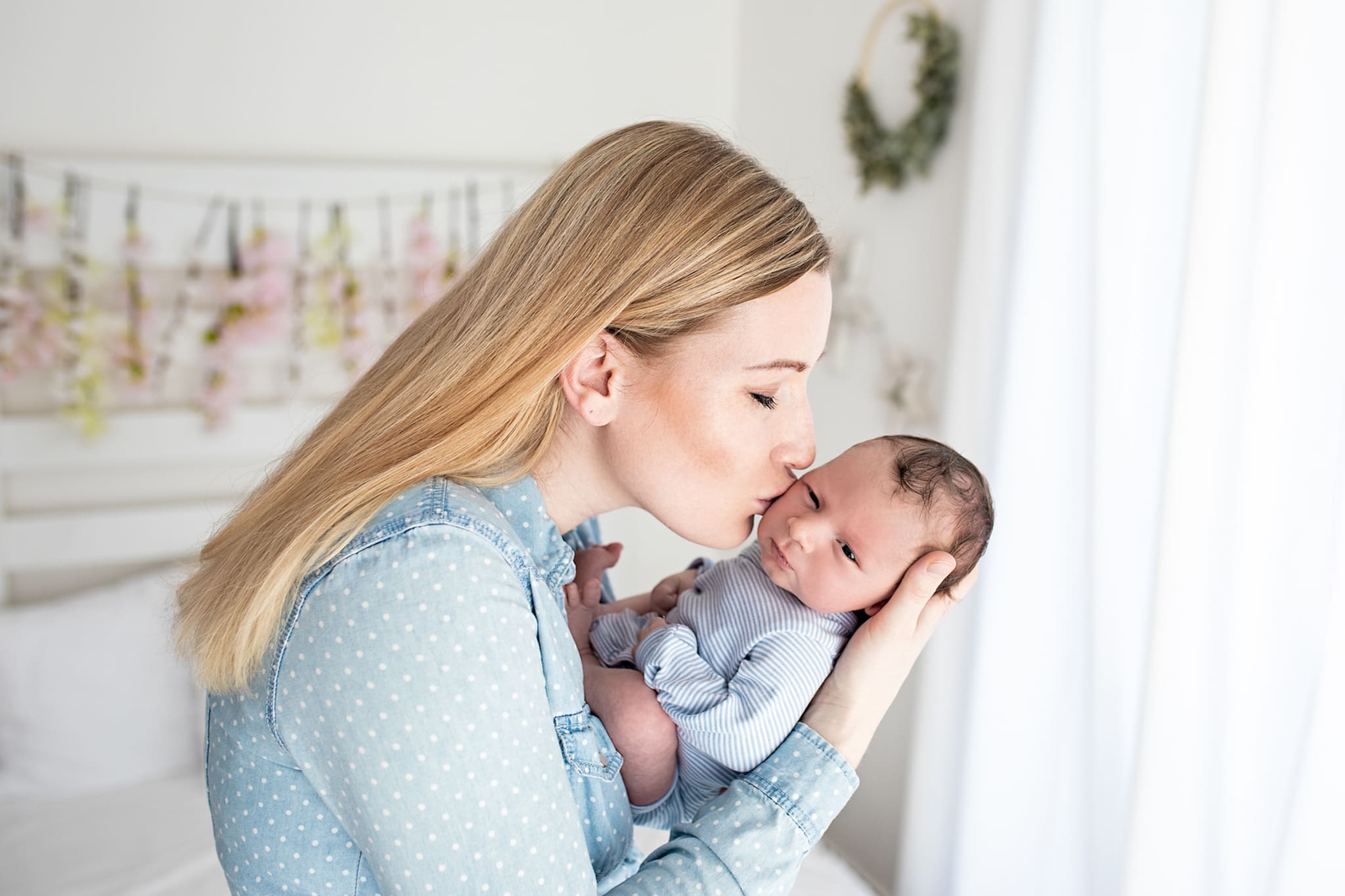 Newborn focení v ateliéru Čechyně u Brna, spící miminko